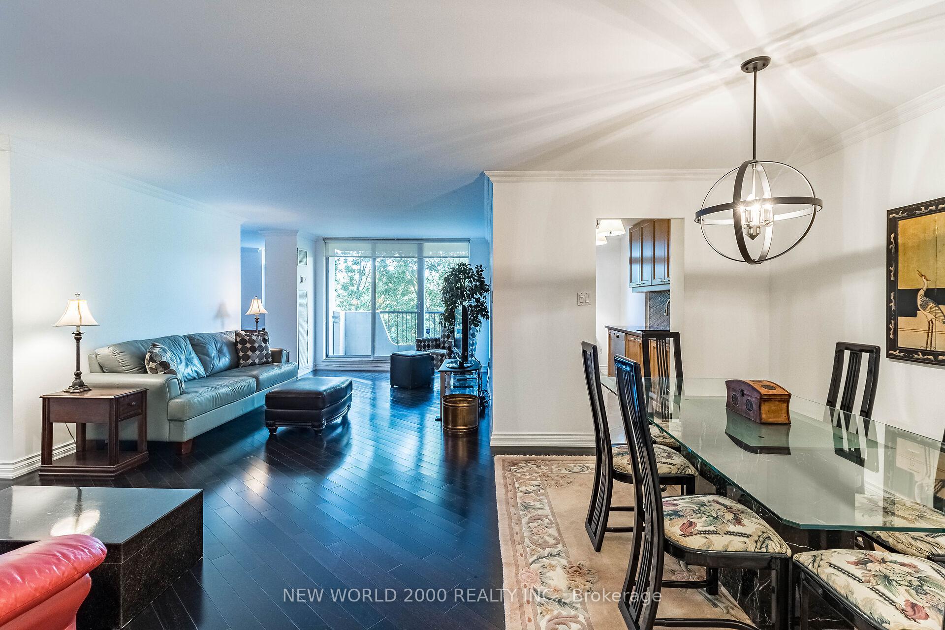 Photo 10 of Unit 410, 7811 Yonge Street, Markham, Thornhill — HOMEH