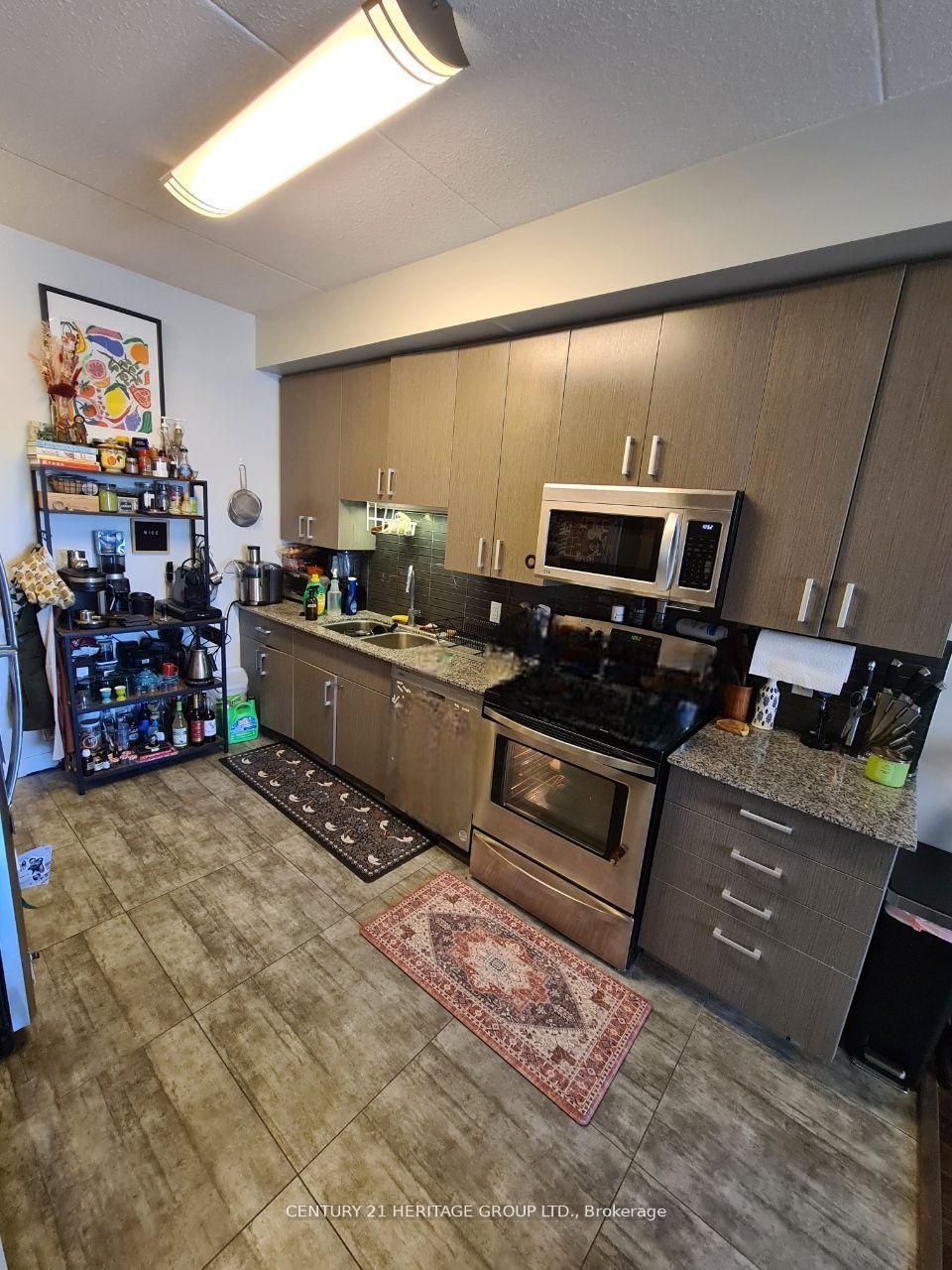 Photo 11 of Unit B306, 62 Balsam Street, Waterloo, Beechwood/University — HOMEH