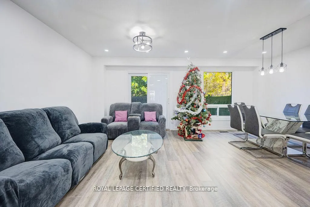 Photo 6 of 375 Ontario Street, Milton, Dorset Park — HOMEH