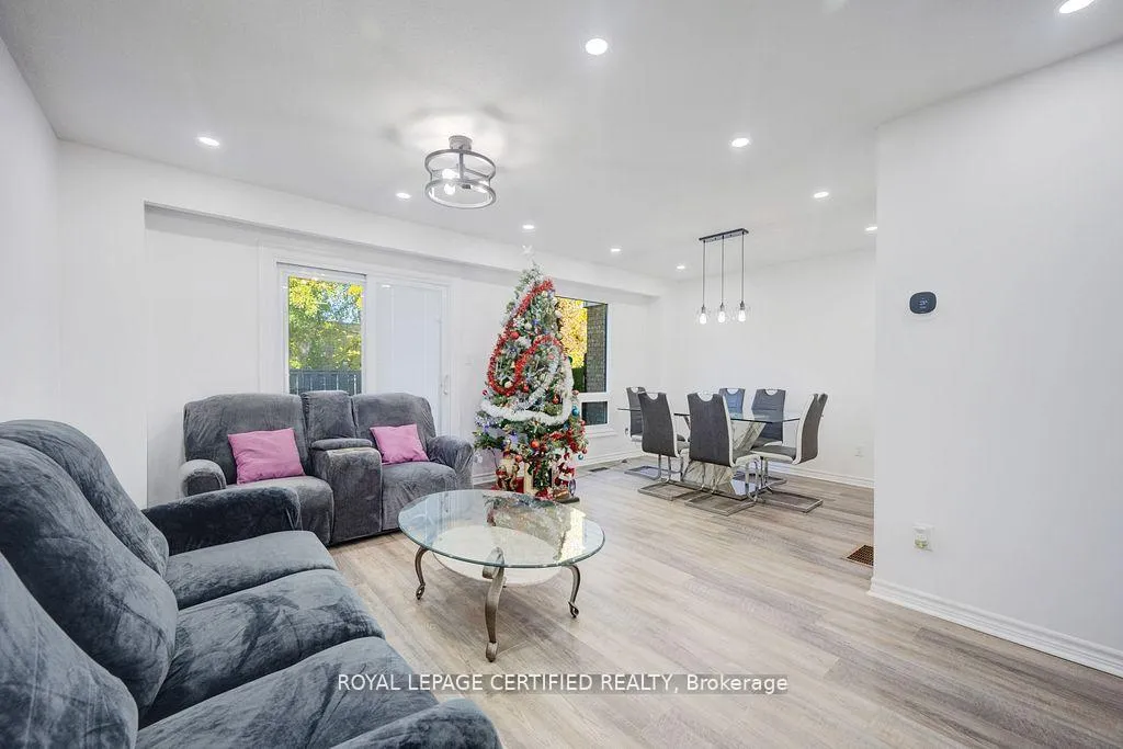 Photo 9 of 375 Ontario Street, Milton, Dorset Park — HOMEH
