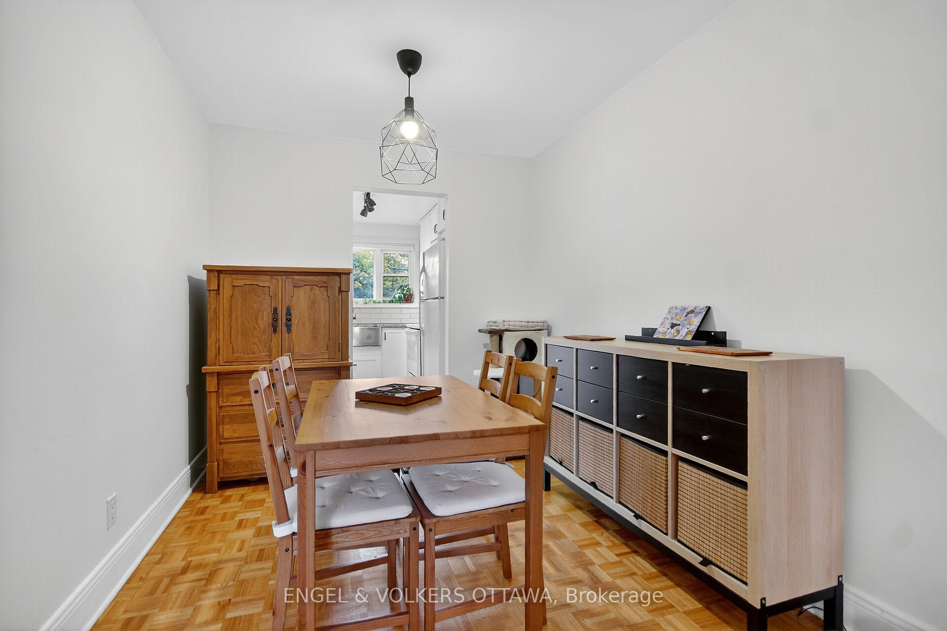 Photo 14 of 910 Dynes Road, Ottawa, Carleton Square — HOMEH