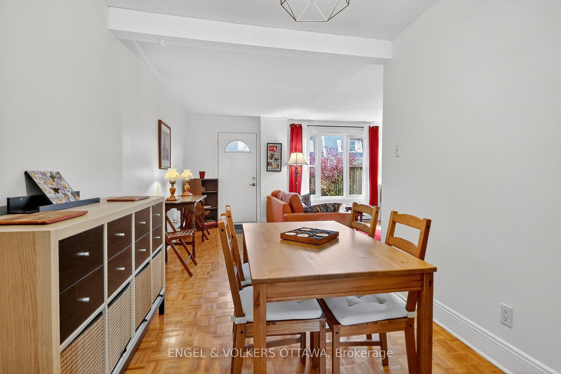 Photo 16 of 910 Dynes Road, Ottawa, Carleton Square — HOMEH