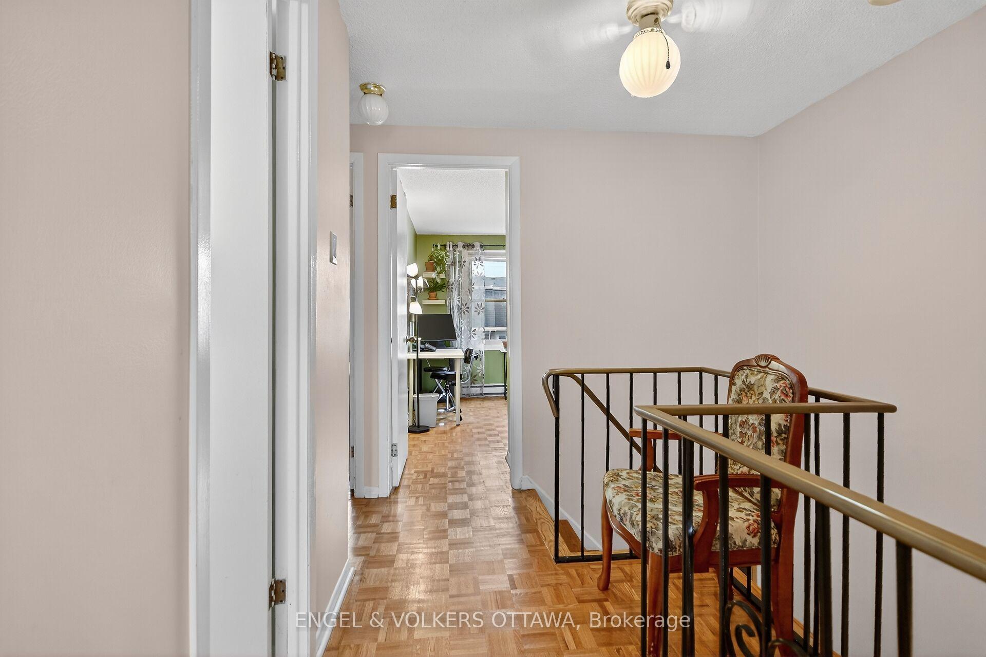 Photo 18 of 910 Dynes Road, Ottawa, Carleton Square — HOMEH
