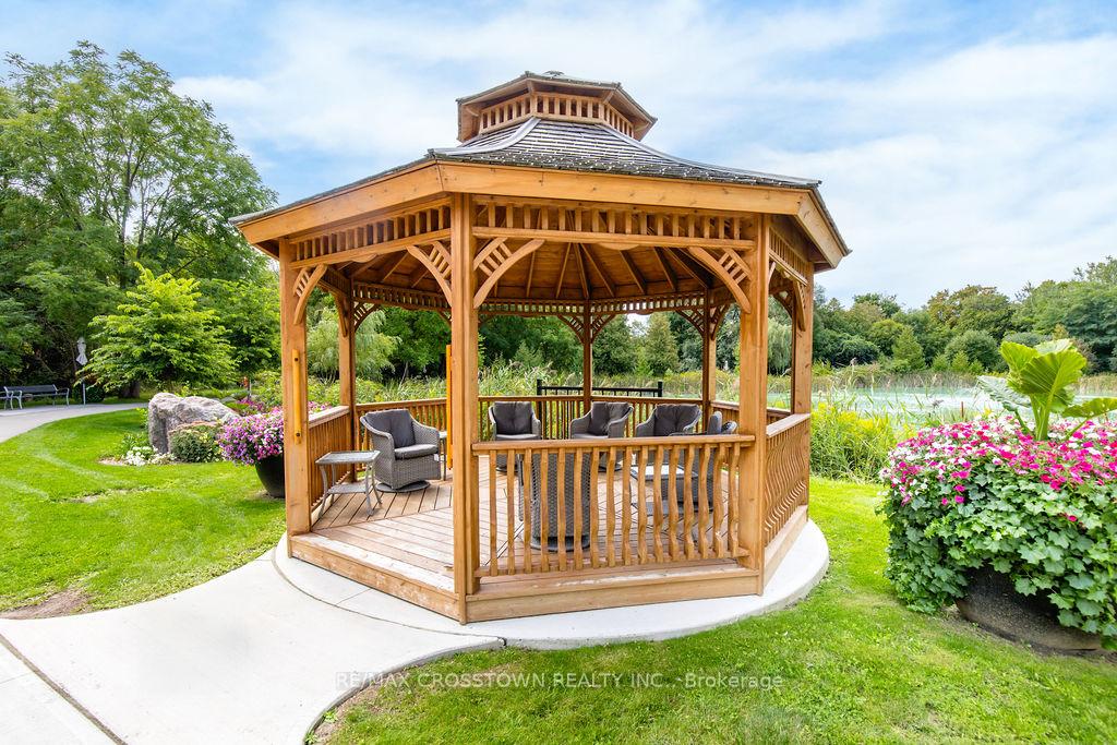 Photo 47 of Unit 418, 420 William Graham Drive, Aurora, Rural Aurora — HOMEH