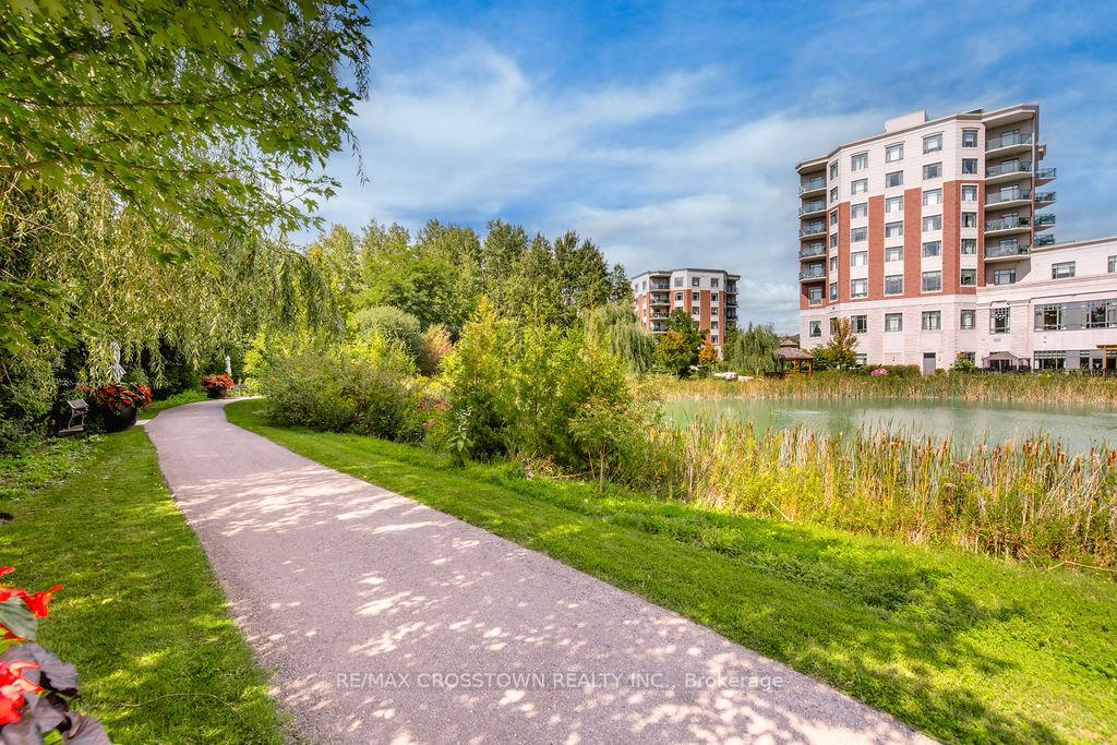 Photo 49 of Unit 418, 420 William Graham Drive, Aurora, Rural Aurora — HOMEH