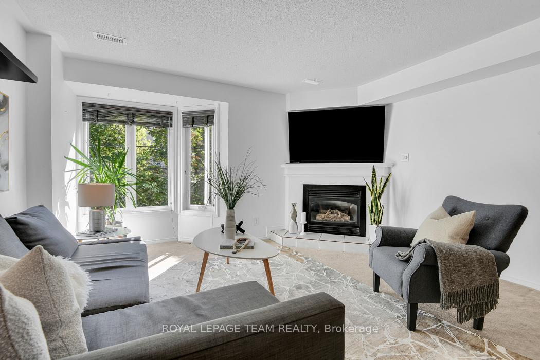 Photo 5 of 299 Nepean Street, Ottawa, Ottawa Centre — HOMEH
