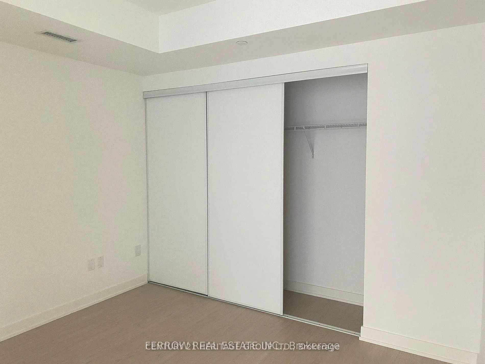 Photo 6 of Unit 403, 65 Mutual Street, Toronto, Church-Yonge Corridor — HOMEH