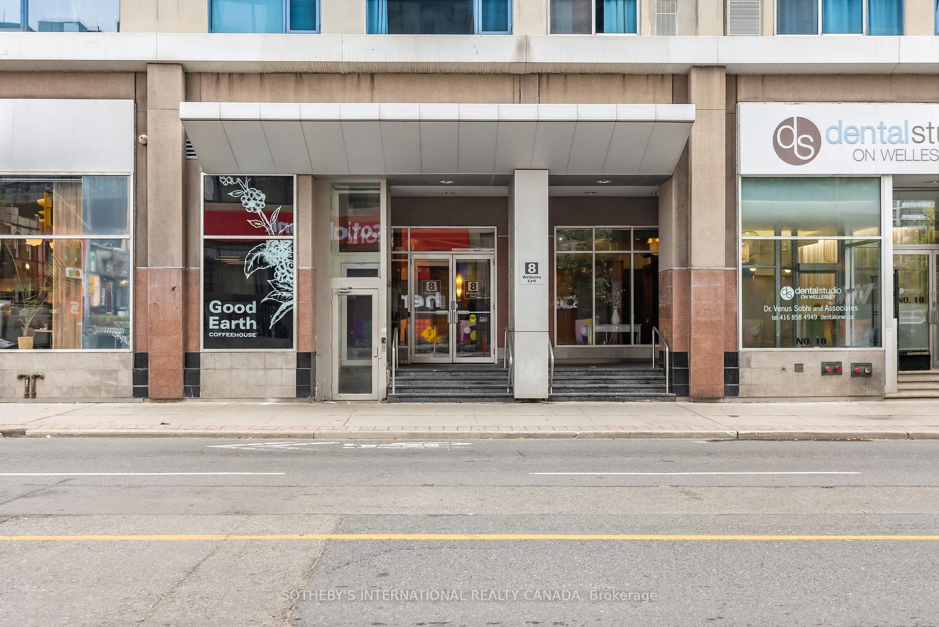 Photo 2 of Unit 507, 8 Wellesley Street E, Toronto, Church-Yonge Corridor — HOMEH