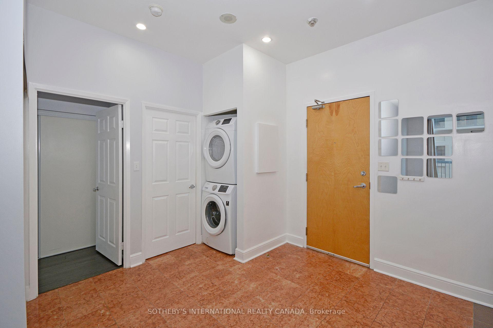 Photo 5 of Unit 507, 8 Wellesley Street E, Toronto, Church-Yonge Corridor — HOMEH