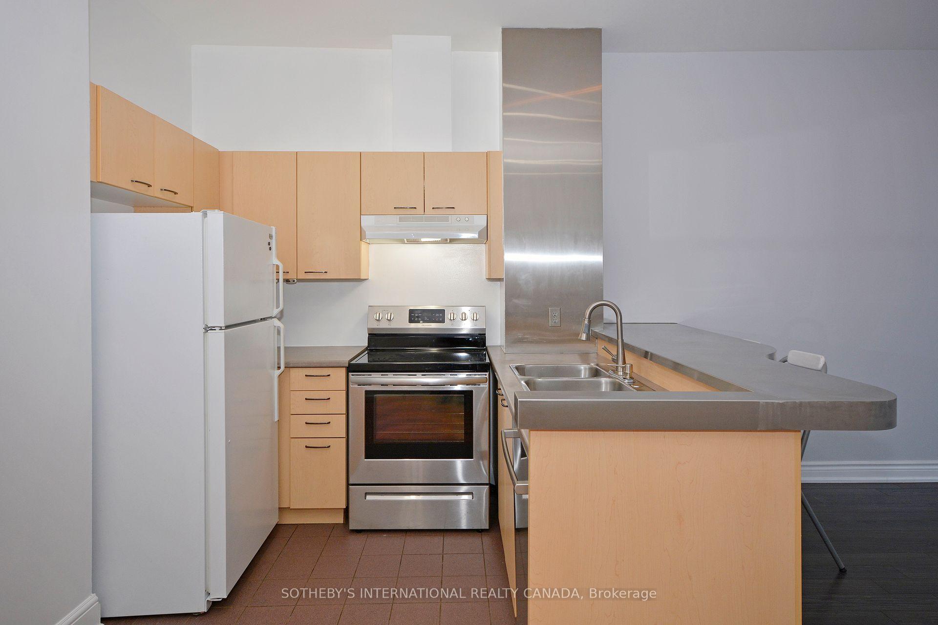 Photo 7 of Unit 507, 8 Wellesley Street E, Toronto, Church-Yonge Corridor — HOMEH