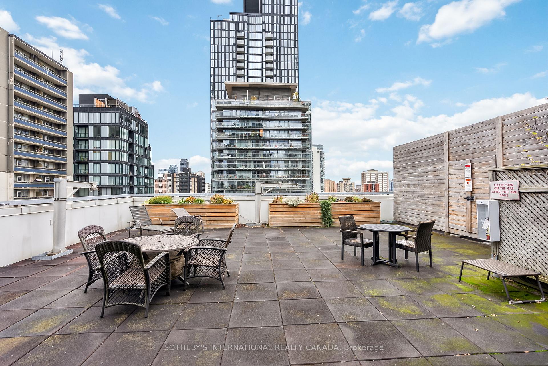 Photo 22 of Unit 507, 8 Wellesley Street E, Toronto, Church-Yonge Corridor — HOMEH