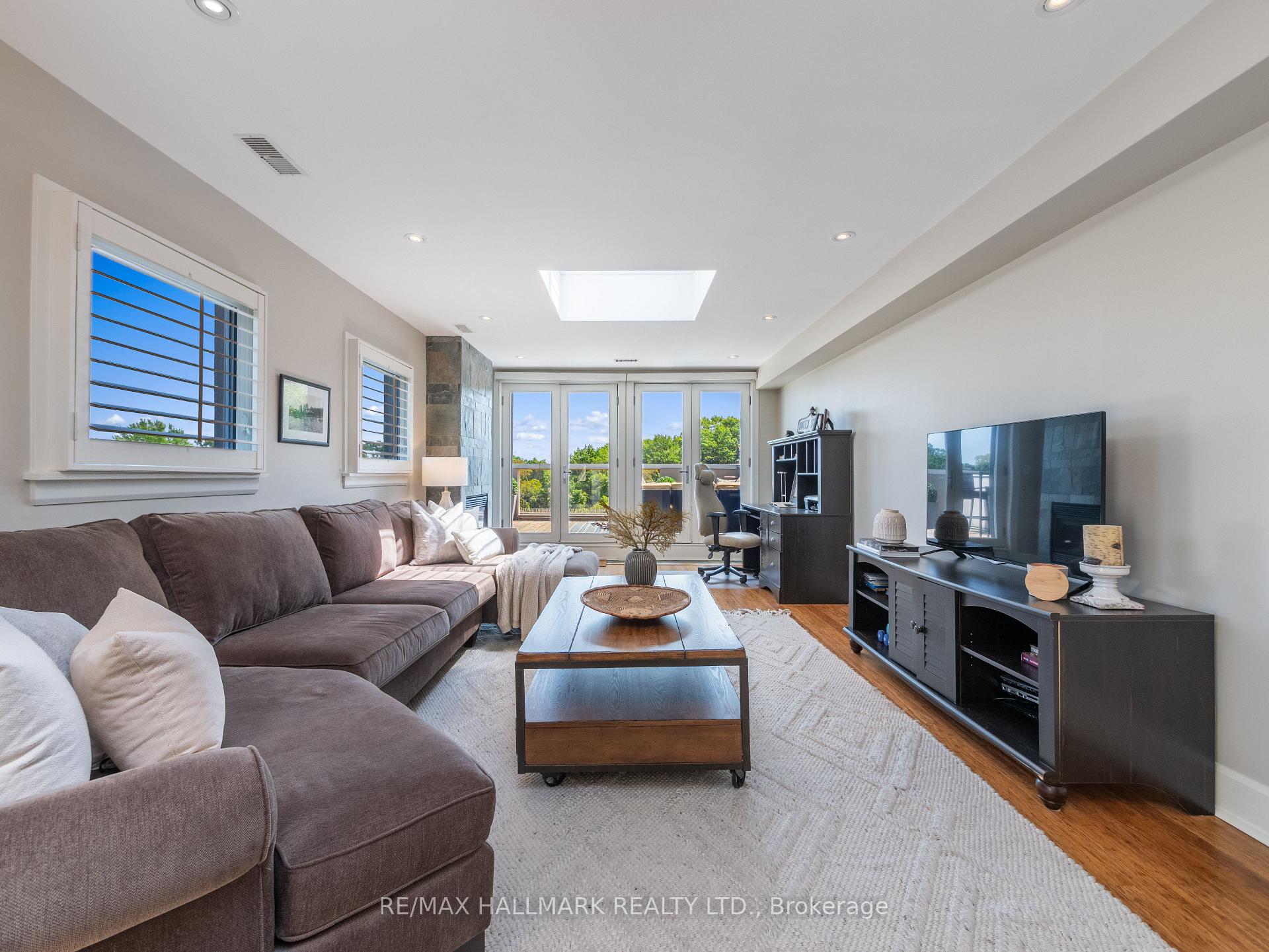 Photo 42 of Unit 306, 2012 Queen Street E, Toronto, The Beaches — HOMEH