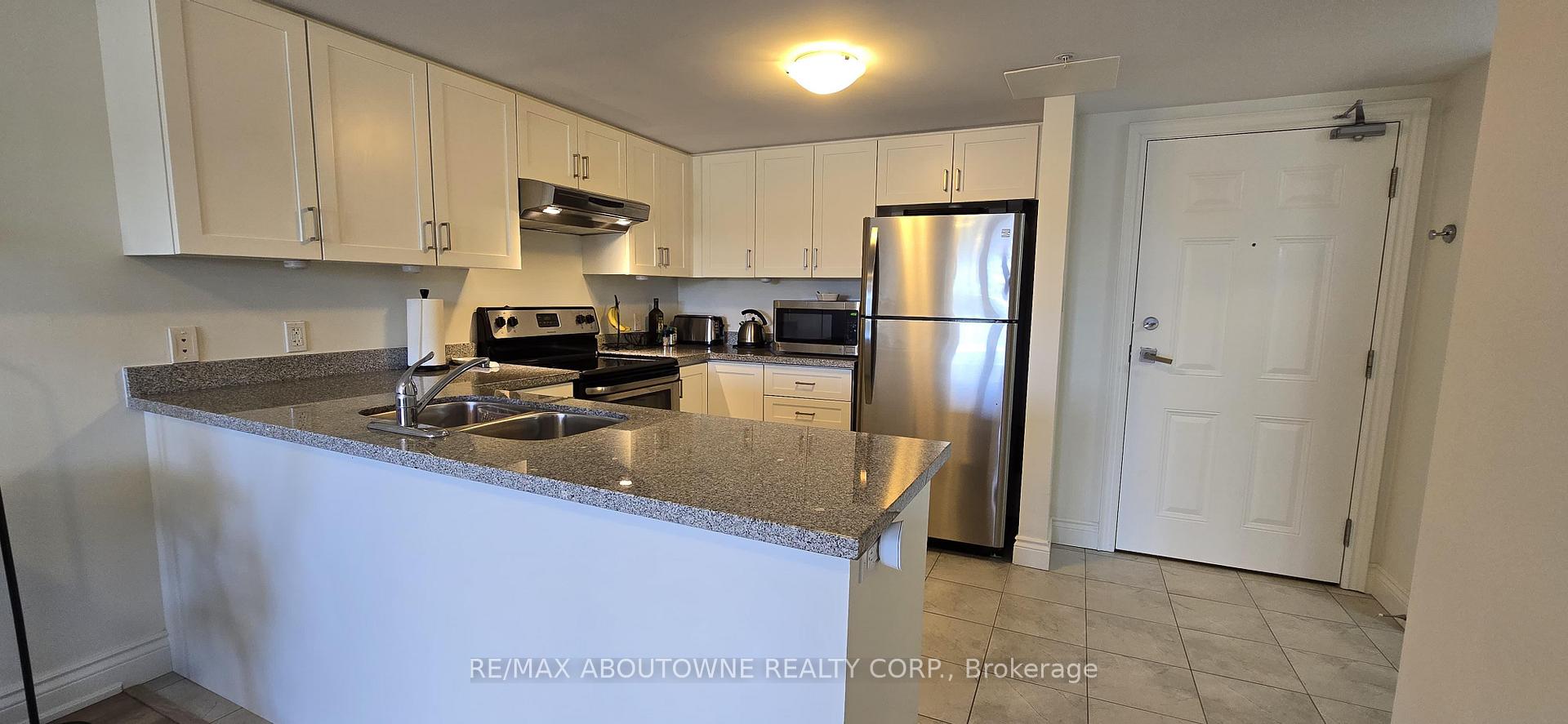 Photo 3 of Unit 402, 64 Frederick Drive, Guelph, Pineridge/Westminster Woods — HOMEH