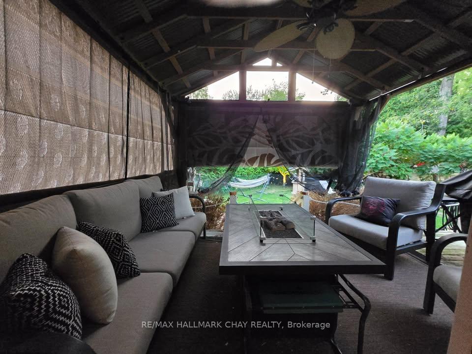 Photo 4 of Unit 21, 116 Cedardale Road, Brighton, Rural Brighton — HOMEH