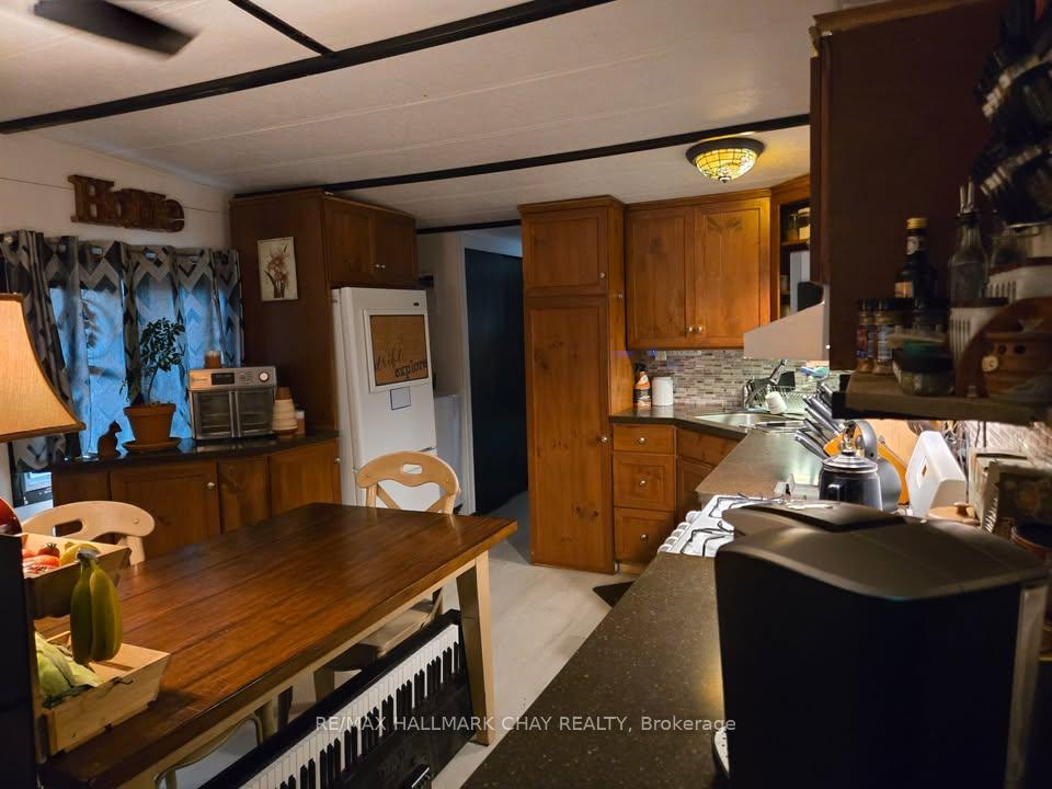 Photo 10 of Unit 21, 116 Cedardale Road, Brighton, Rural Brighton — HOMEH