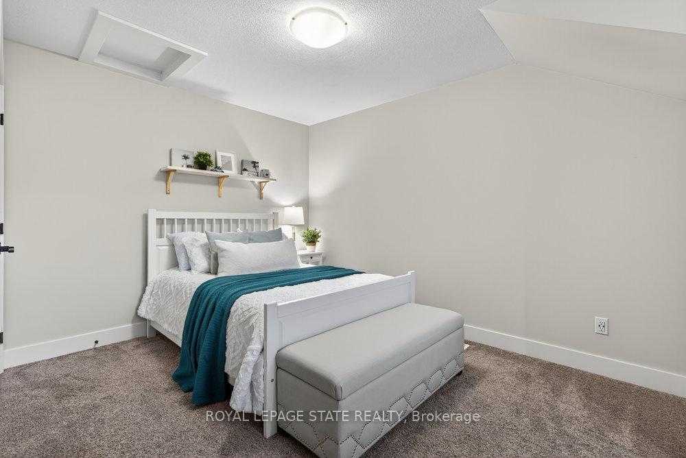 Photo 31 of 5 Macassa Court, Grimsby, Grimsby East — HOMEH