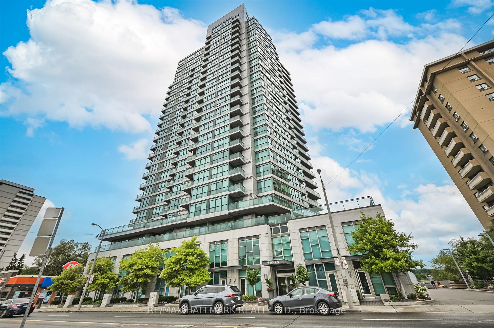 Photo 1 of Unit 302, 1048 Broadview Avenue, Toronto, Broadview North — HOMEH