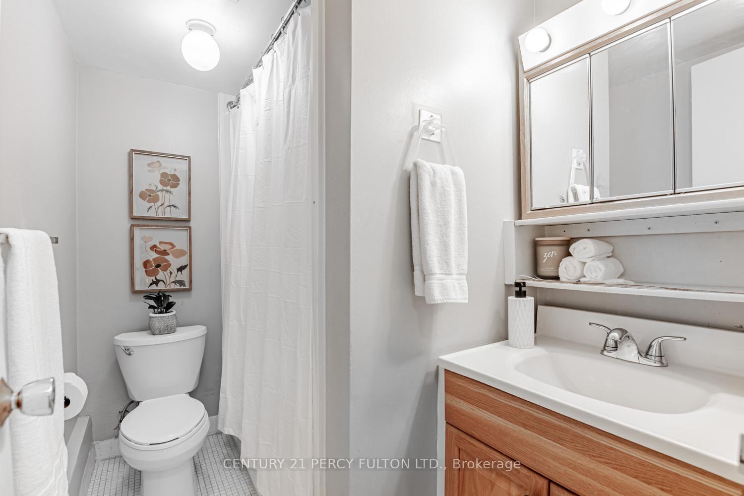 Front of Unit 312, 3311 Kingston Road