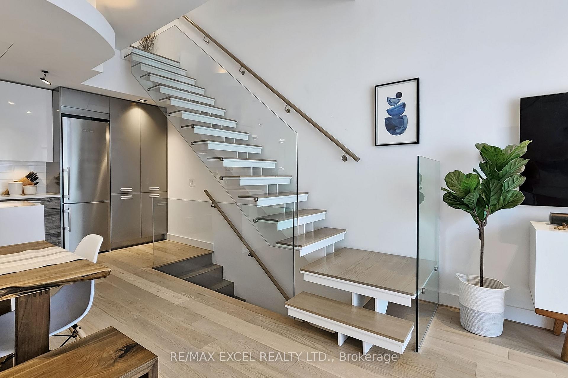Photo 15 of Unit 3, 715 Kingston Road, Toronto, The Beaches — HOMEH