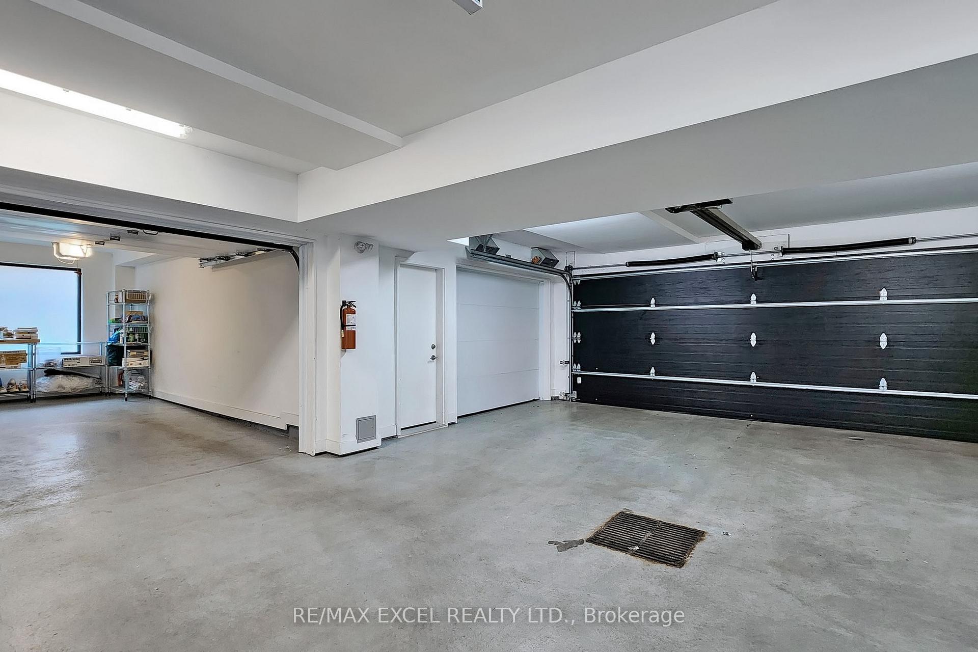 Photo 38 of Unit 3, 715 Kingston Road, Toronto, The Beaches — HOMEH