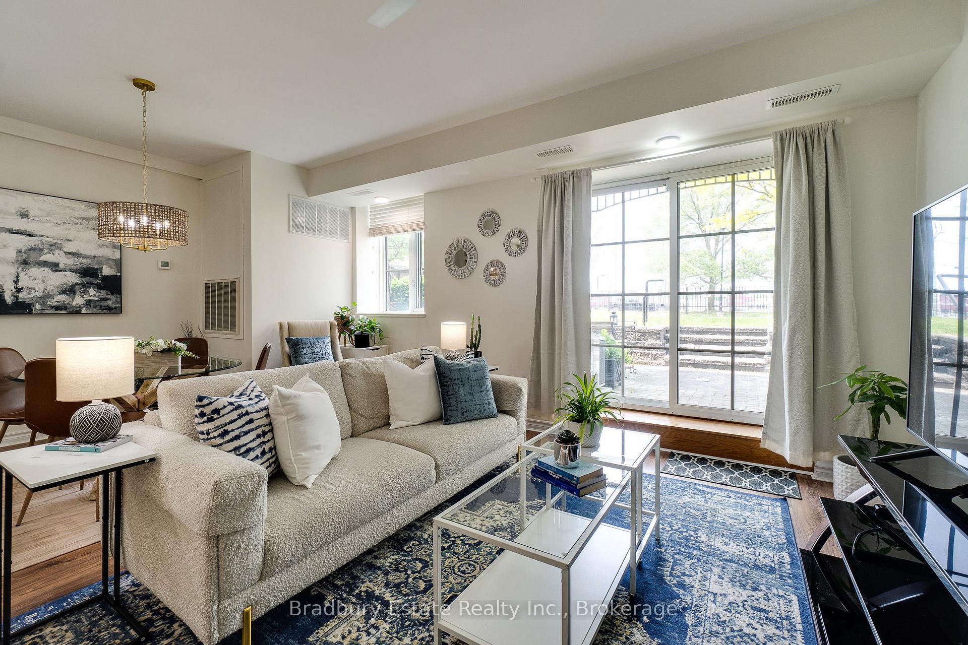 Photo 8 of Unit 105, 262 Dundas Street E, Hamilton, Waterdown — HOMEH