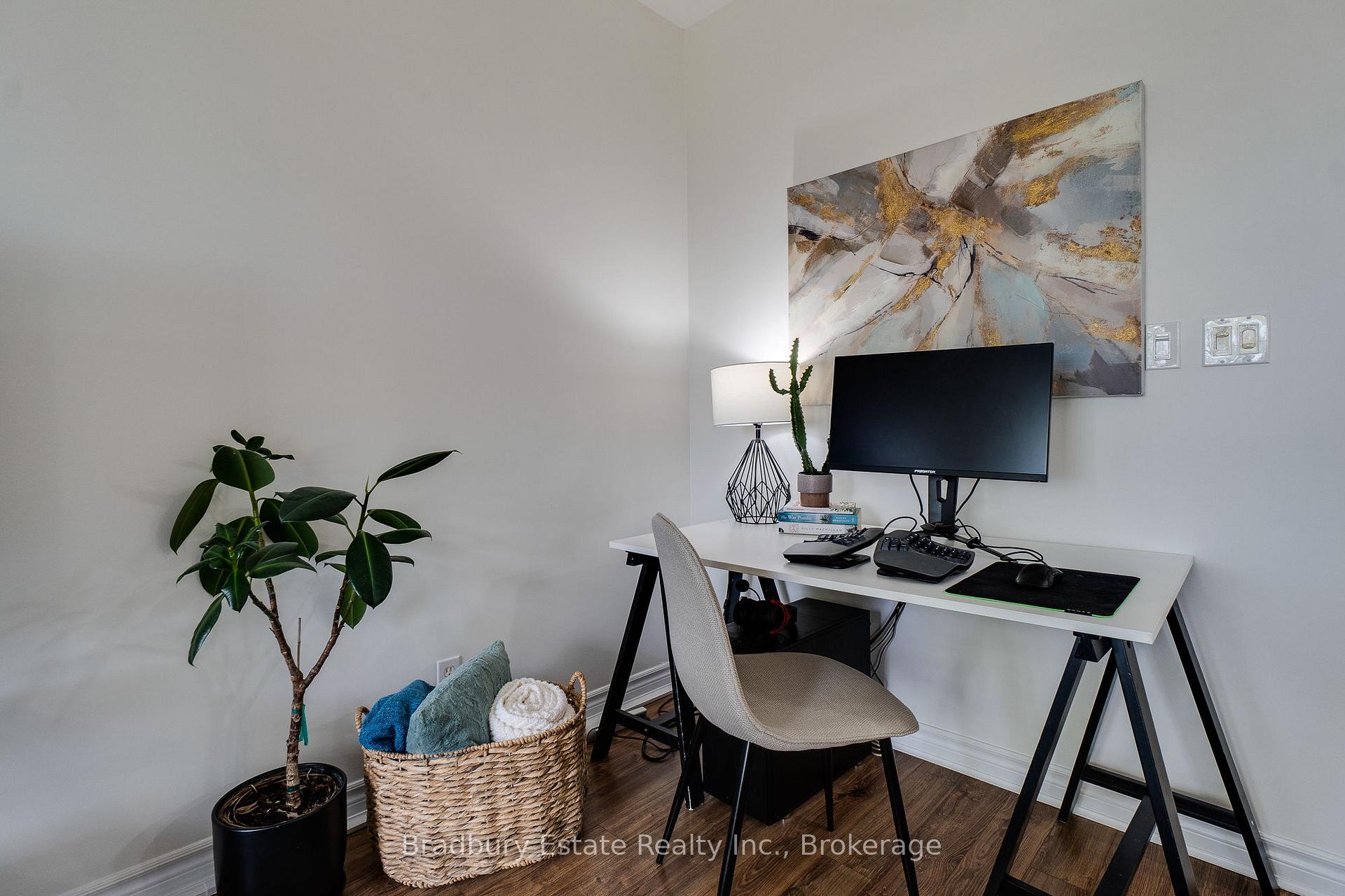 Photo 10 of Unit 105, 262 Dundas Street E, Hamilton, Waterdown — HOMEH