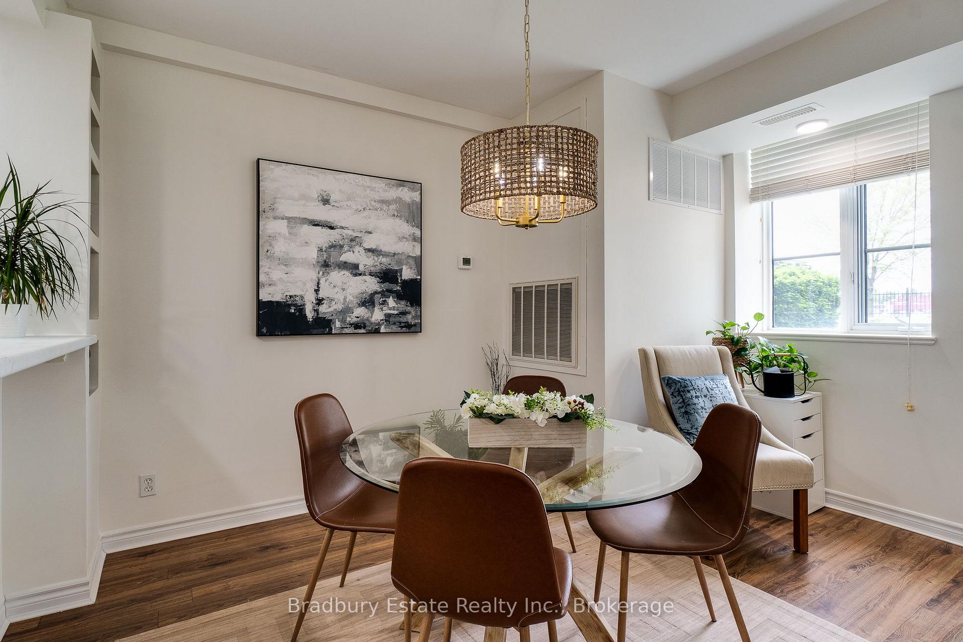 Photo 11 of Unit 105, 262 Dundas Street E, Hamilton, Waterdown — HOMEH