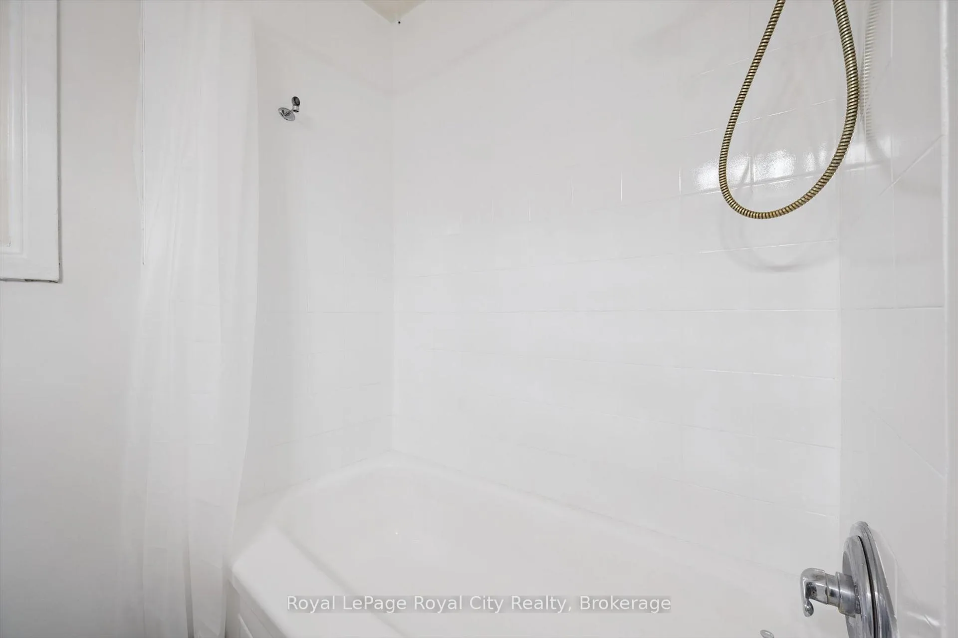 Photo 24 of Unit 78, 700 Paisley Road, Guelph, Willow West/Sugarbush/West Acres — HOMEH