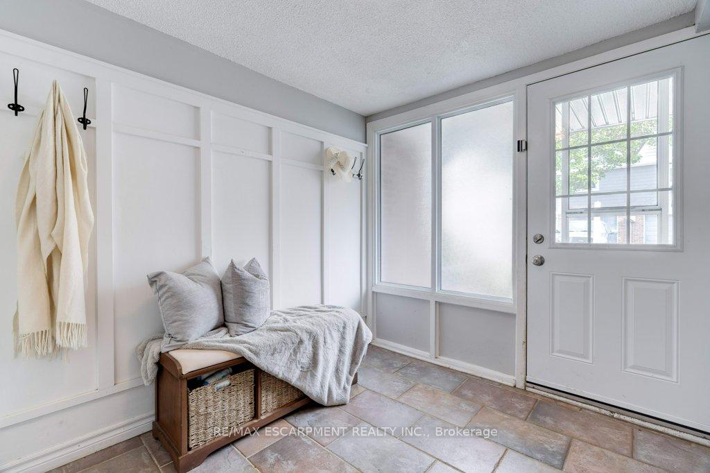 Photo 24 of 4 Trudy Court, Hamilton, Dundas — HOMEH
