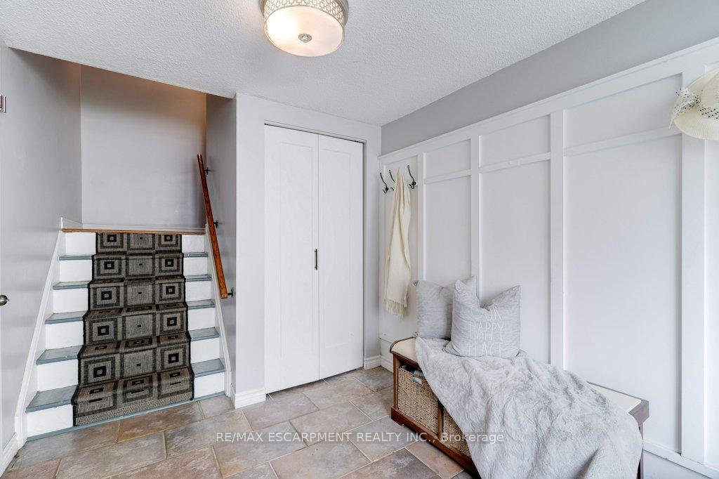 Photo 26 of 4 Trudy Court, Hamilton, Dundas — HOMEH