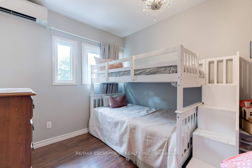 Photo 74 of 4 Trudy Court, Hamilton, Dundas — HOMEH