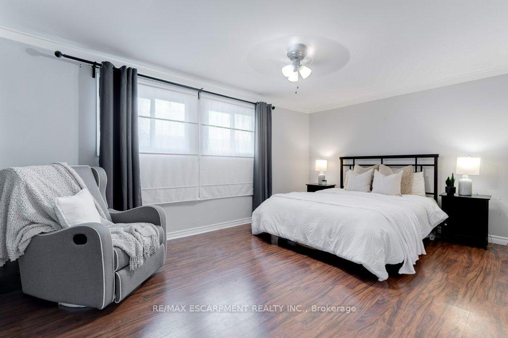 Photo 49 of 4 Trudy Court, Hamilton, Dundas — HOMEH