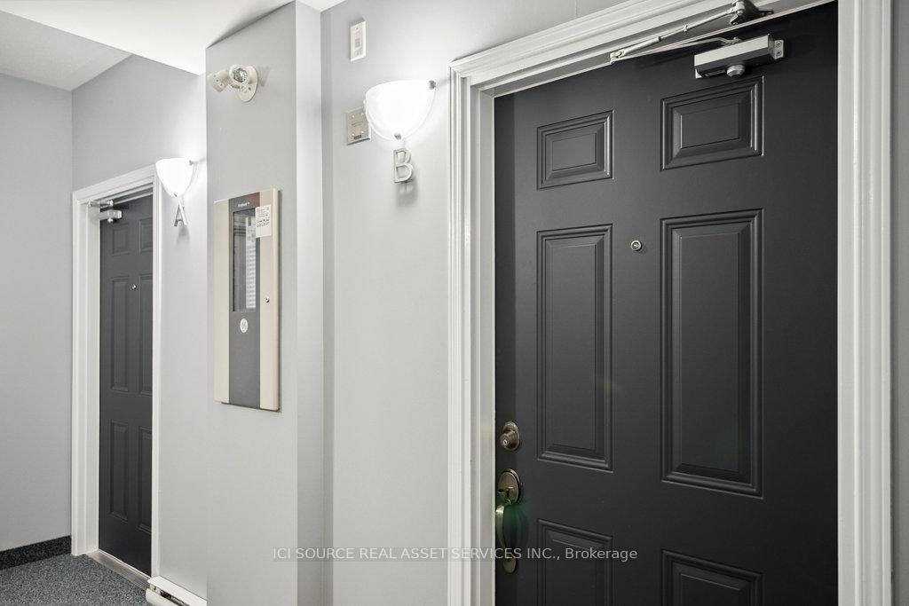 Photo 3 of 240 B Meilleur Private, Ottawa, Vanier — HOMEH