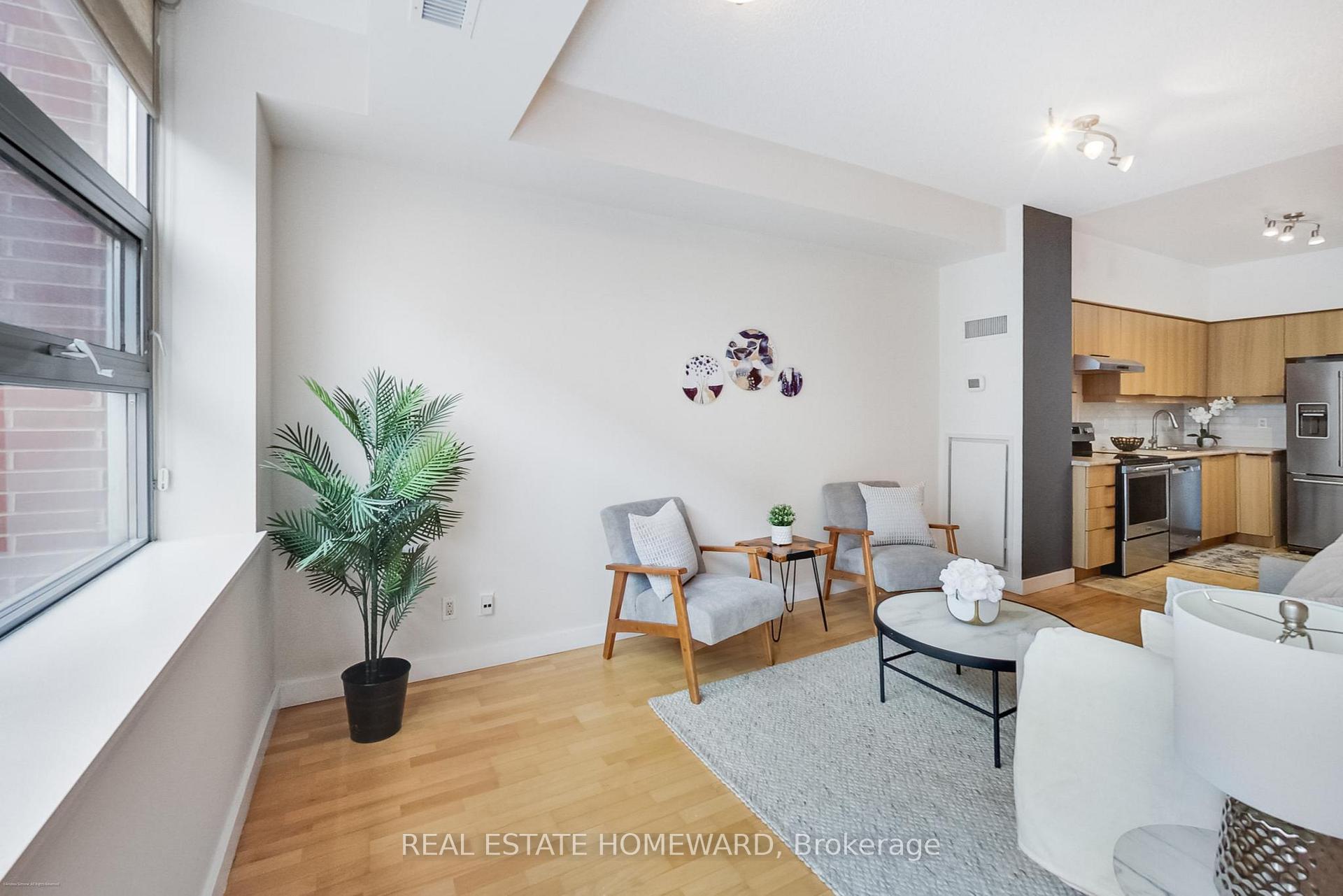 Photo 9 of Unit 209, 601 Kingston Road, Toronto, The Beaches — HOMEH