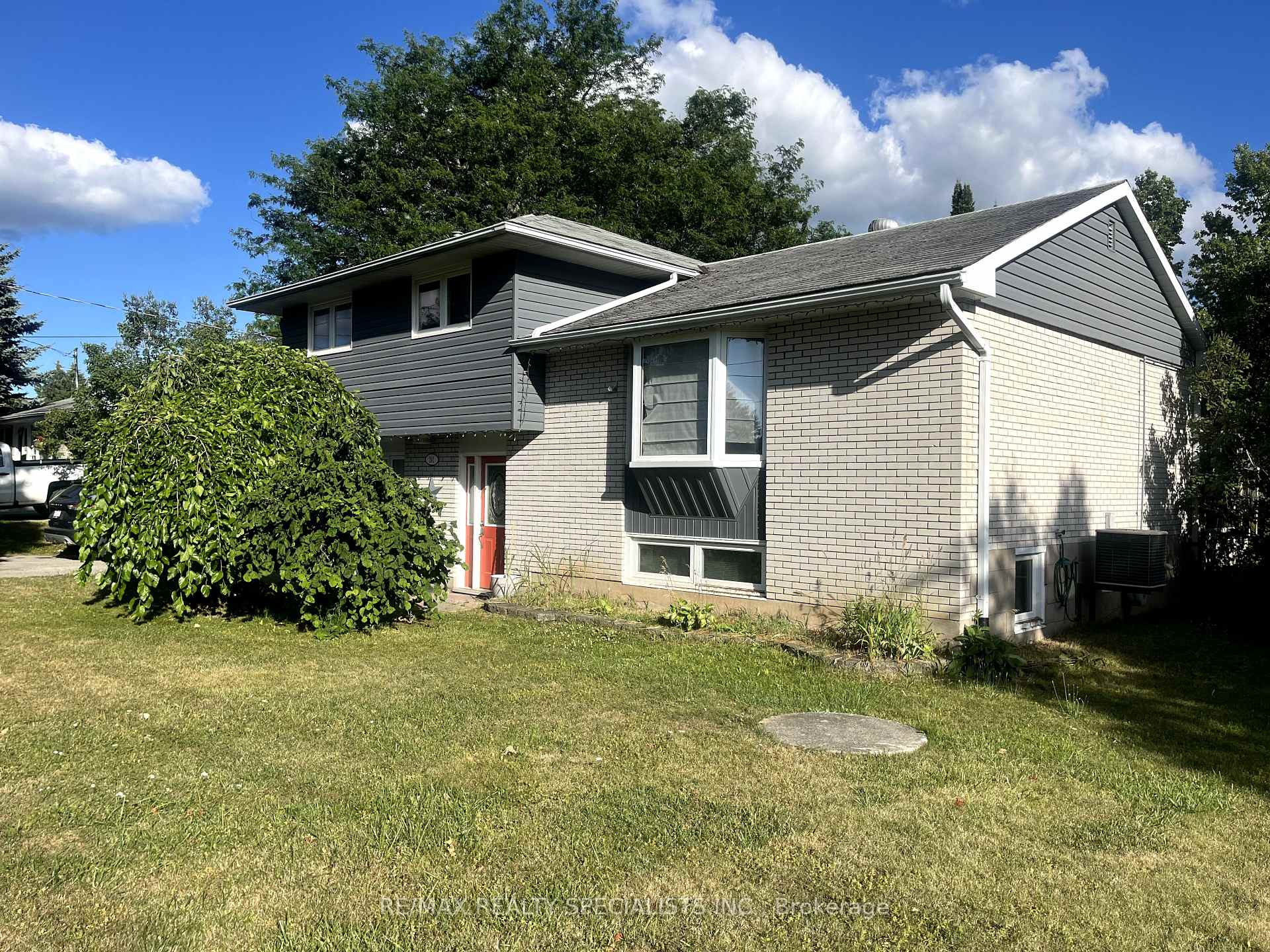 Photo 1 of 241 Warnica Road, Barrie, Painswick North — HOMEH