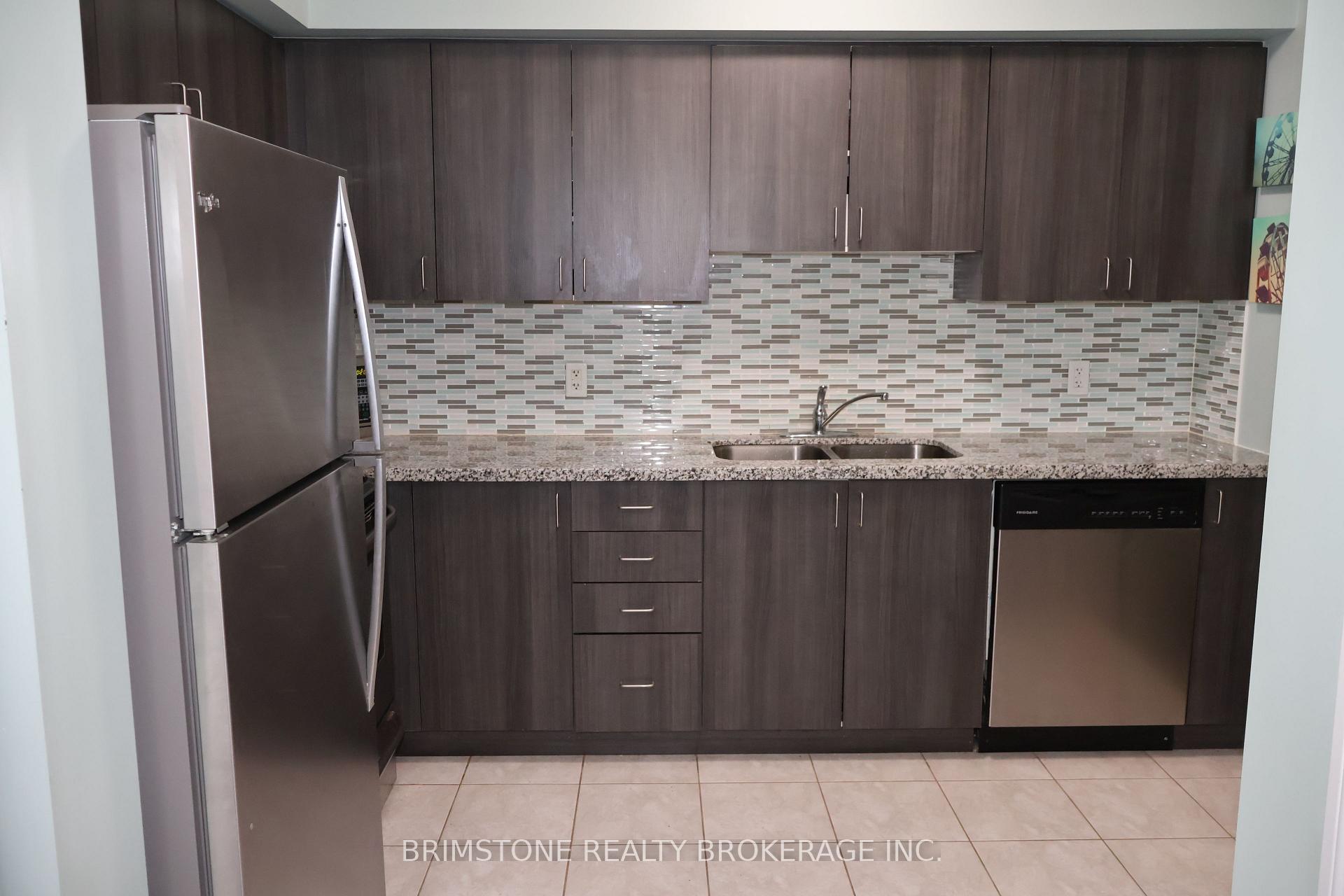 Photo 9 of Unit 210, 41 Ferndale Drive S, Barrie, Ardagh — HOMEH
