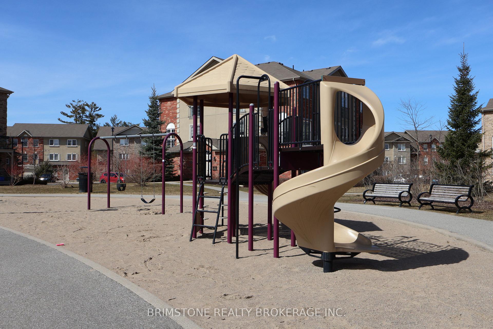 Photo 16 of Unit 210, 41 Ferndale Drive S, Barrie, Ardagh — HOMEH