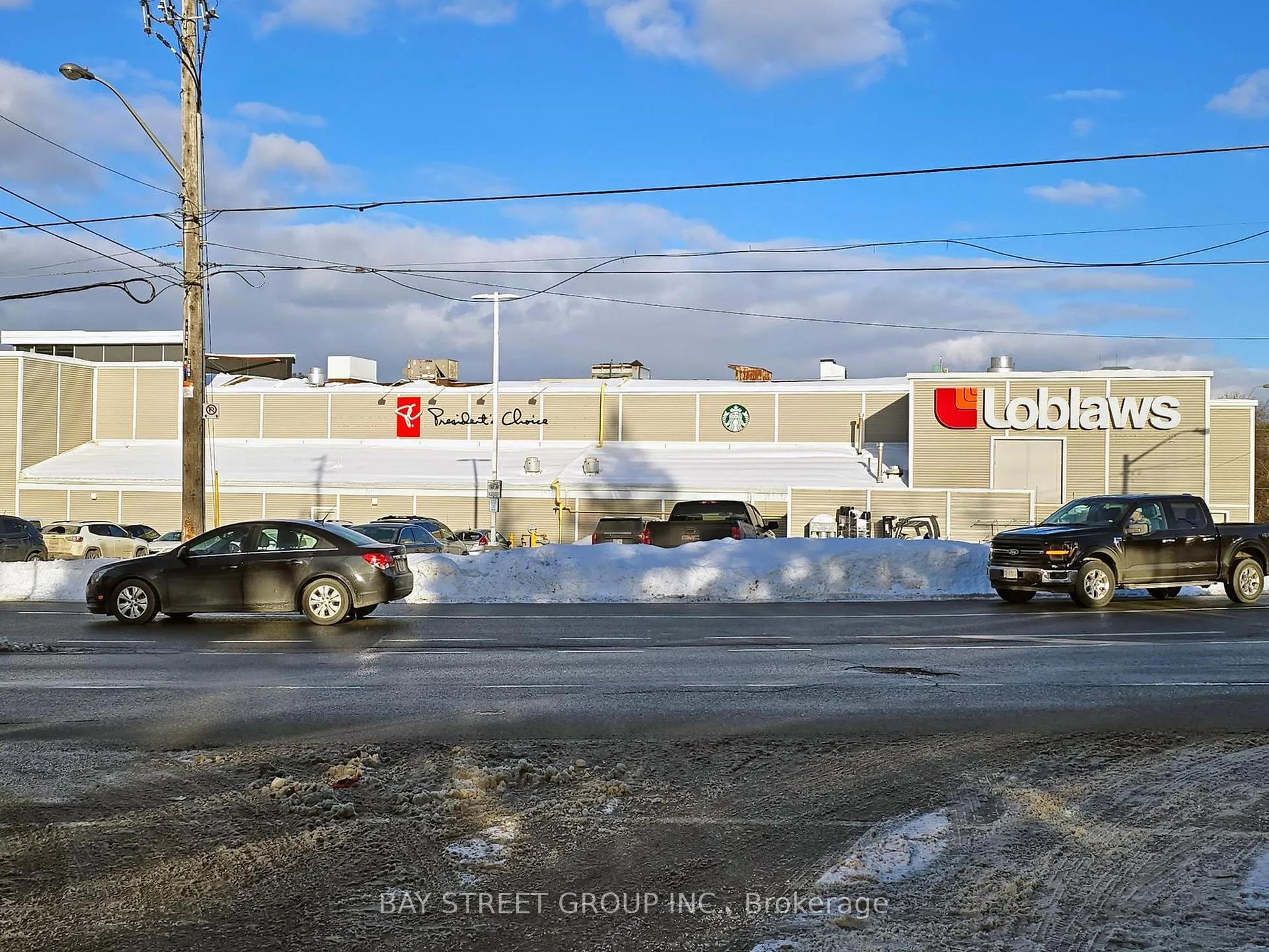 Photo 42 of 31 Evergreen Gardens, Toronto, Leaside — HOMEH
