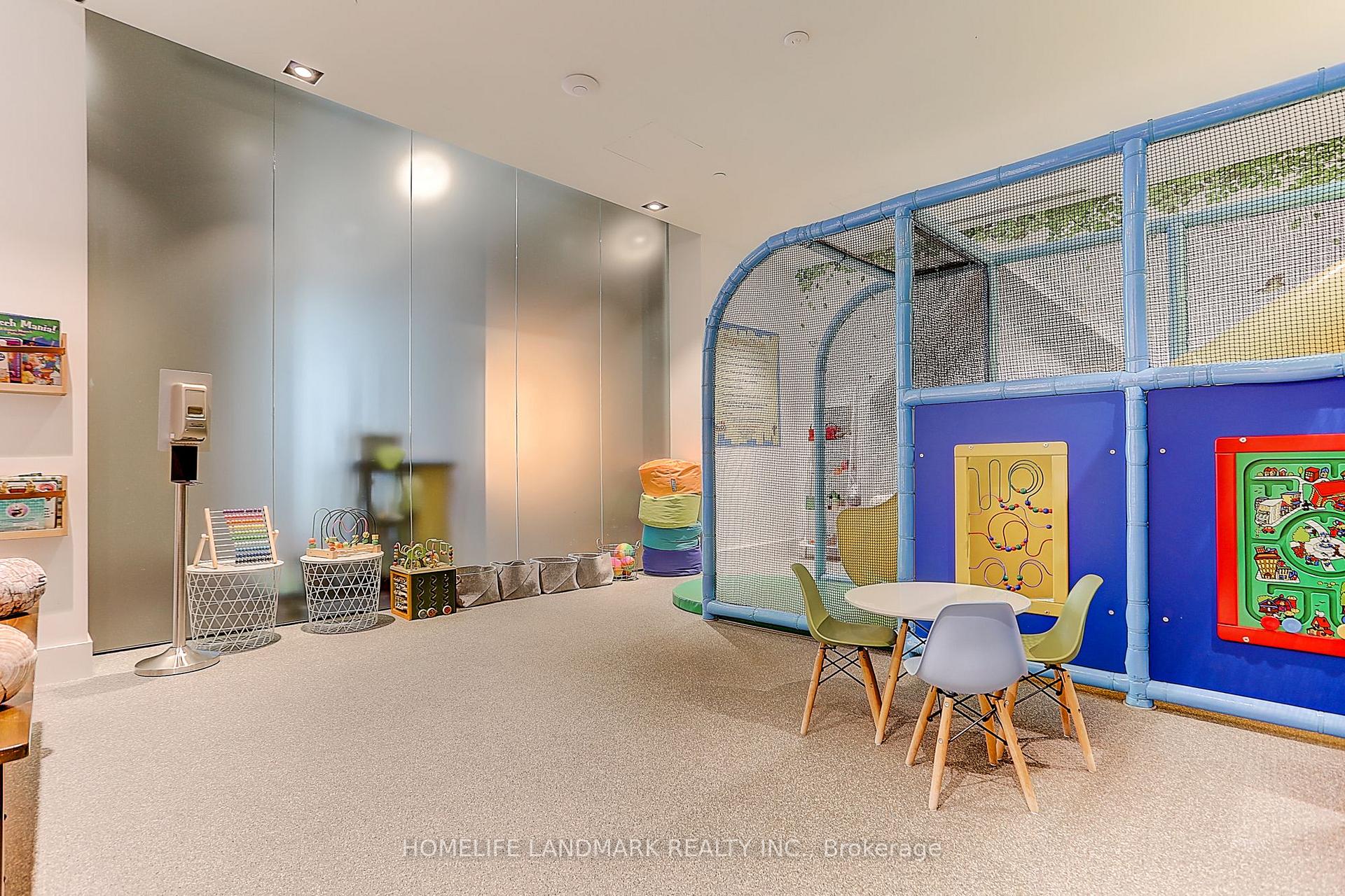 Photo 25 of Unit 2306, 125 Redpath Avenue, Toronto, Mount Pleasant West — HOMEH