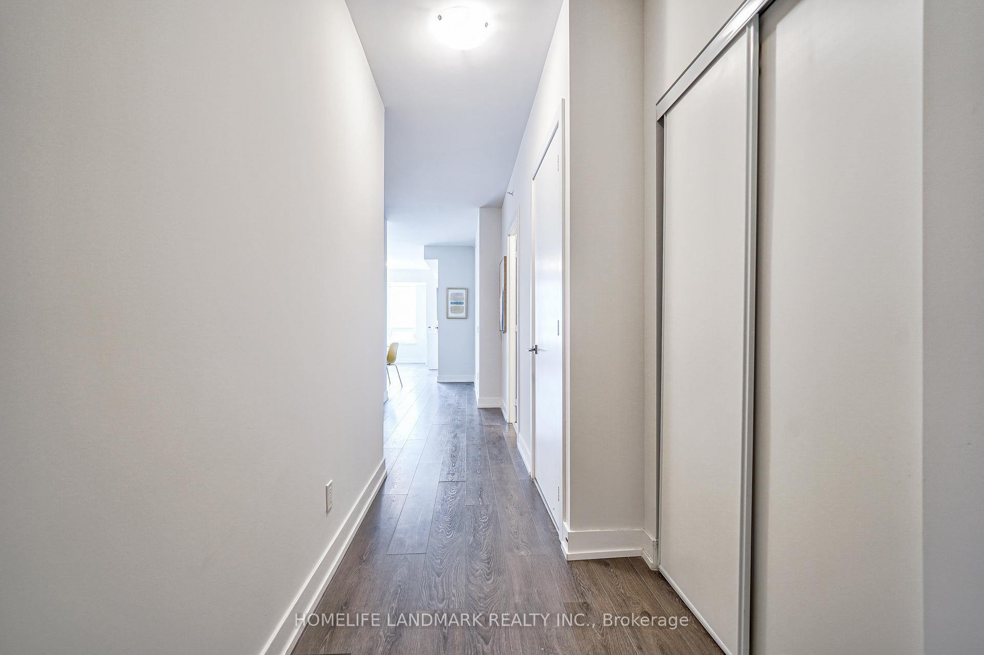Photo 4 of Unit 311W, 268 Buchanan Drive, Markham, Unionville — HOMEH