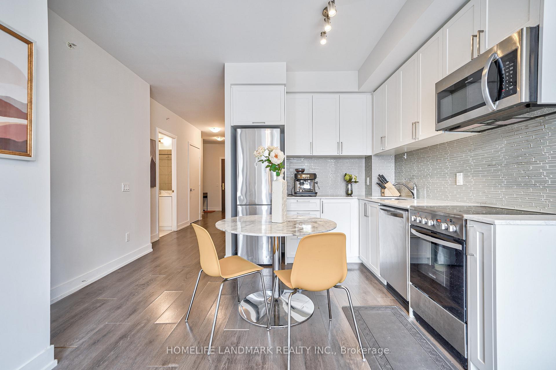 Photo 7 of Unit 311W, 268 Buchanan Drive, Markham, Unionville — HOMEH