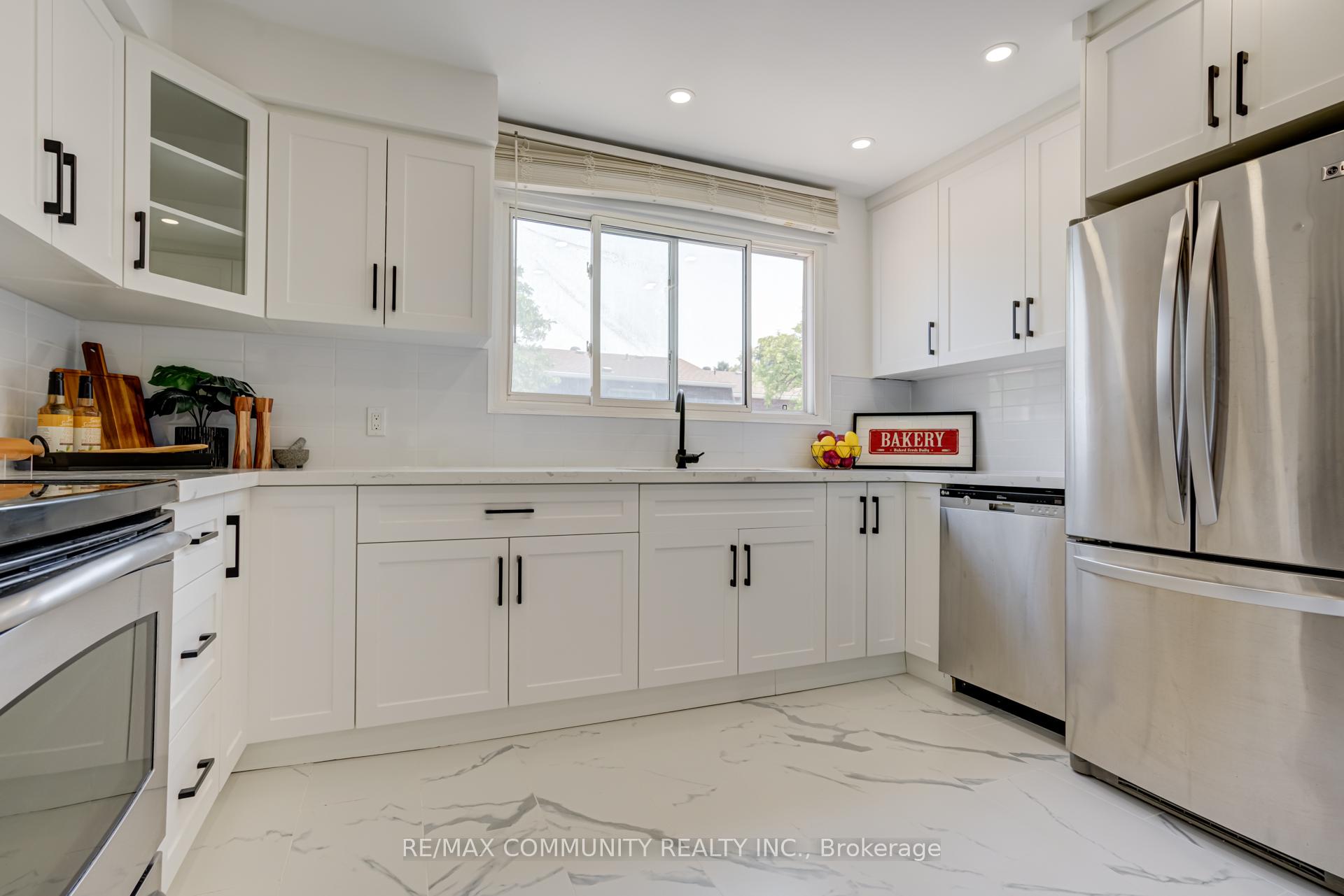 Photo 10 of Unit 24, 121 Centennial Road, Scarborough, Centennial Scarborough — HOMEH