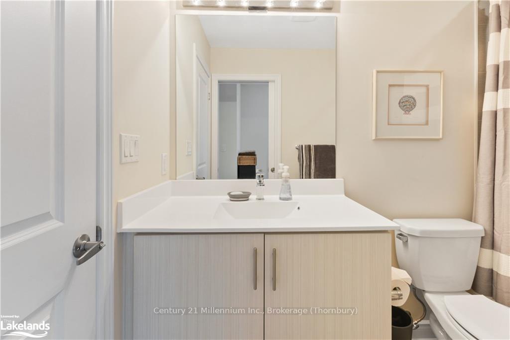 Photo 24 of 22 Emerson Mews, Collingwood — HOMEH