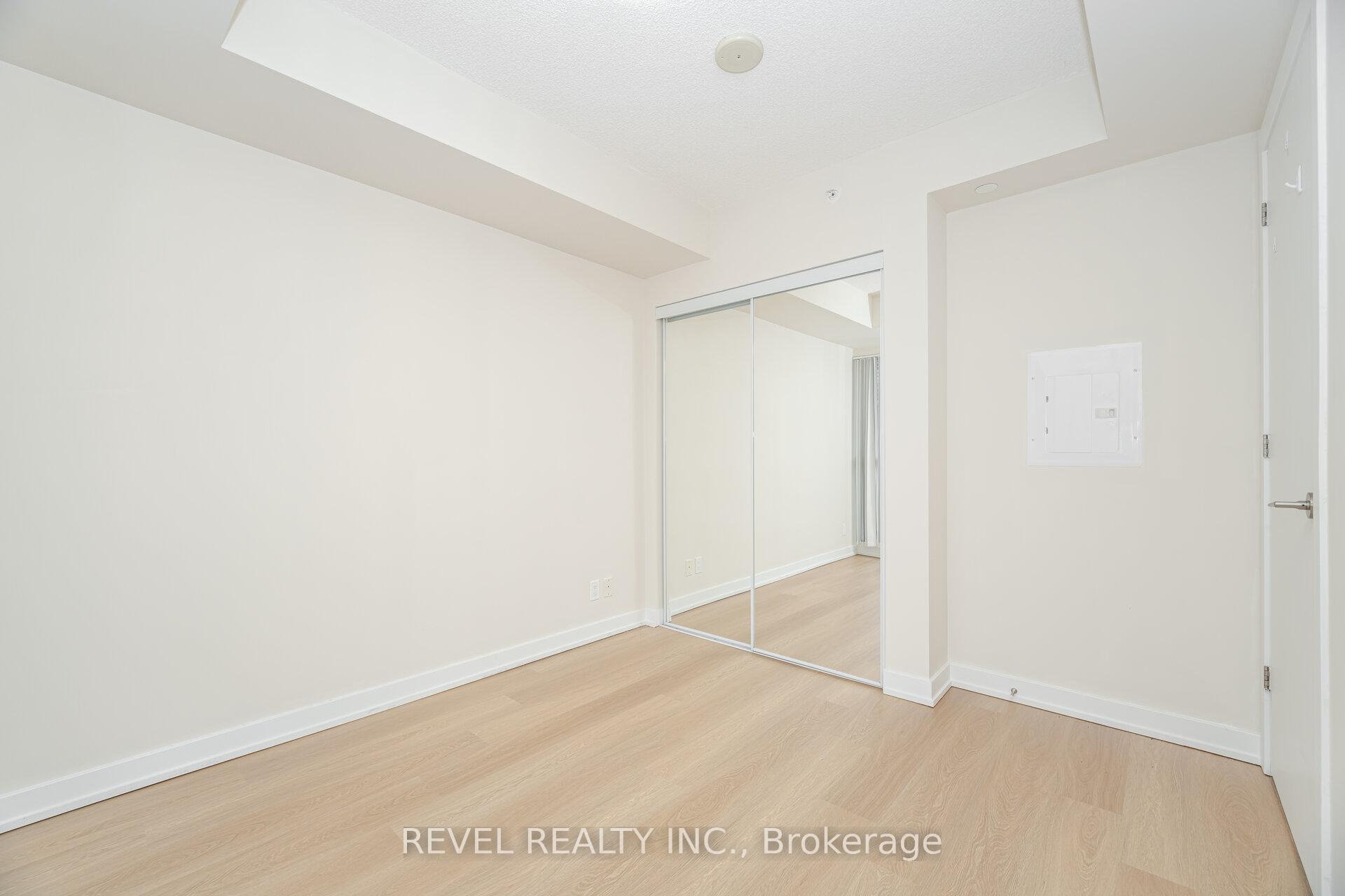 Photo 13 of Unit 1406, 2220 Lakeshore Boulevard W, Etobicoke, Mimico — HOMEH