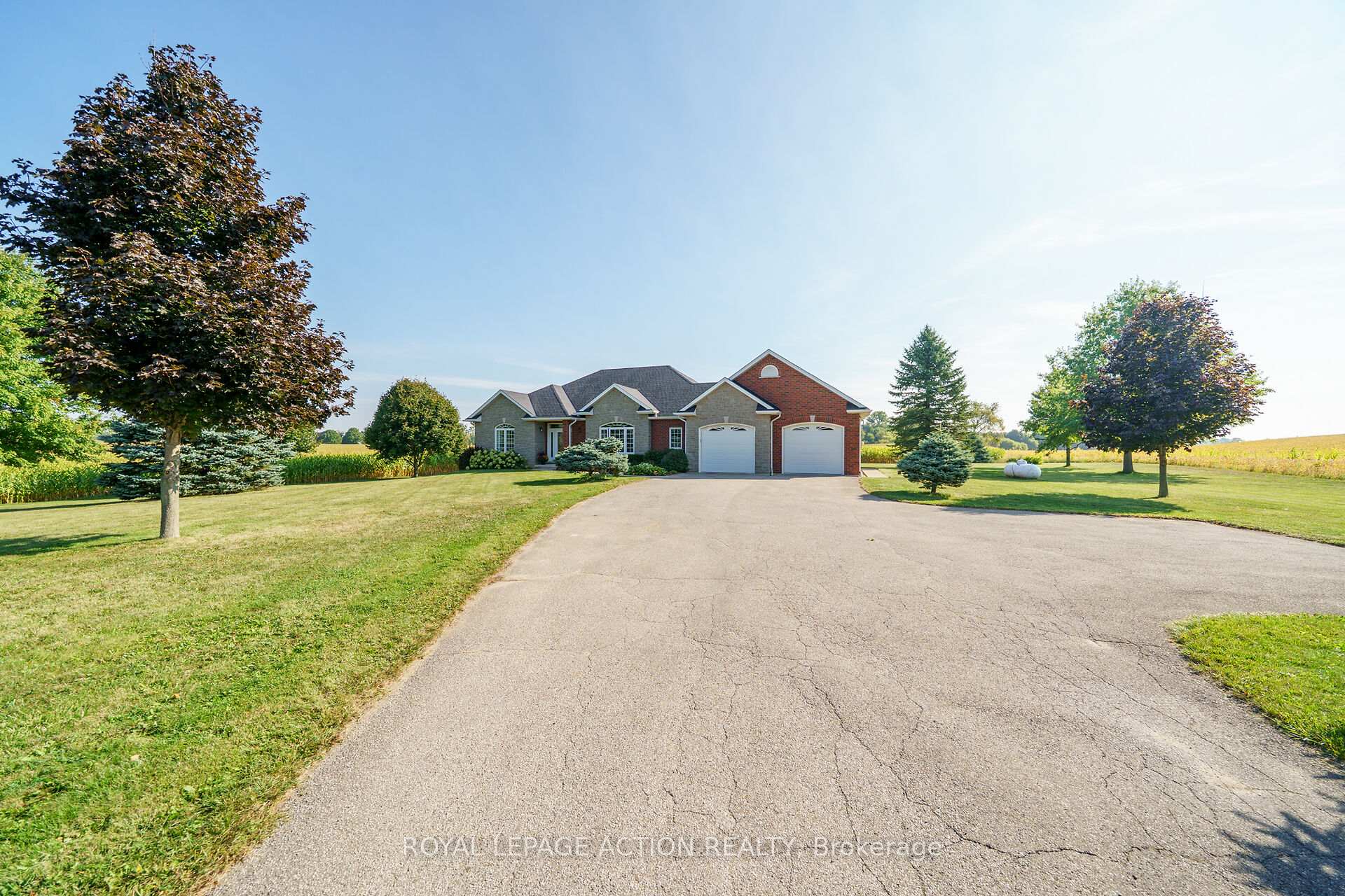 Photo 3 of 99 Mcmillan Road, Brant, Brantford Twp — HOMEH