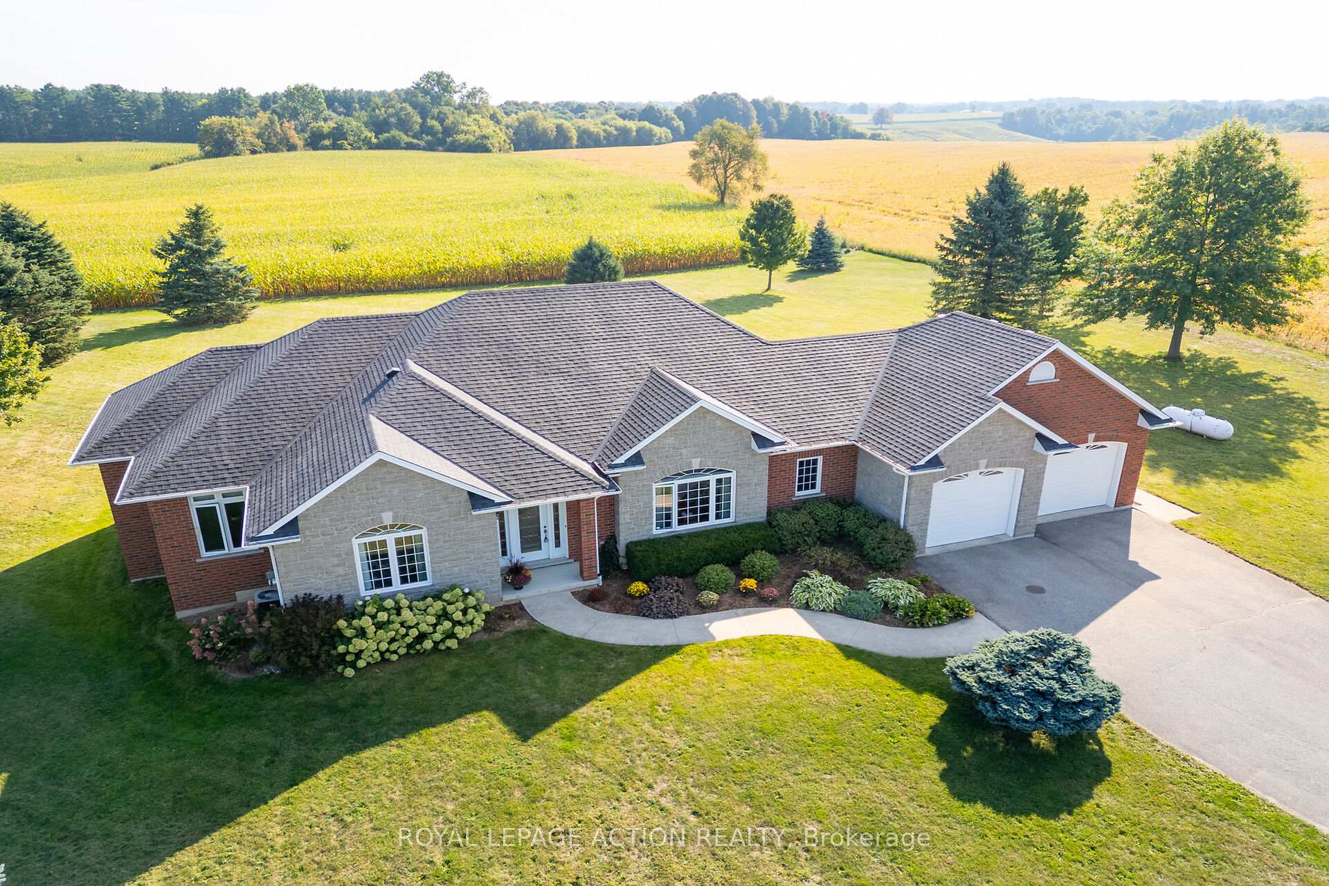 Photo 35 of 99 Mcmillan Road, Brant, Brantford Twp — HOMEH