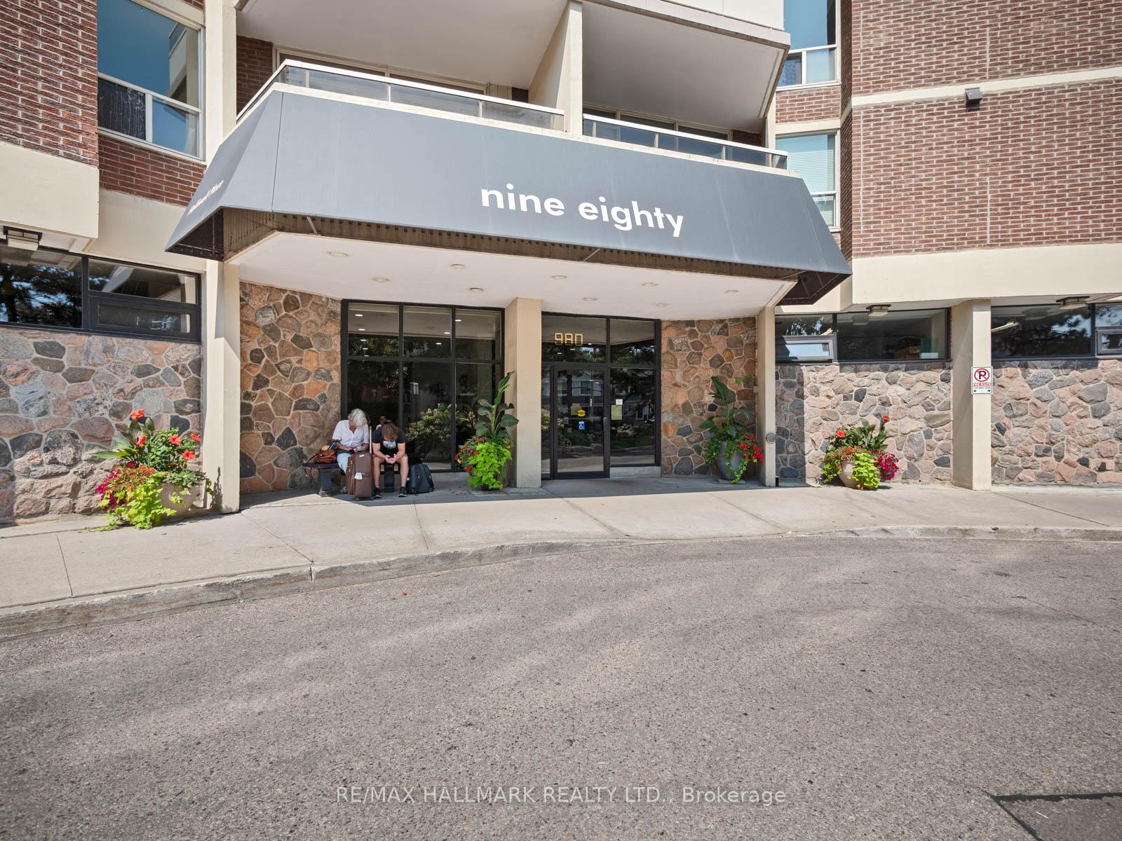 Photo 1 of Unit 2404, 980 Broadview Avenue, Toronto, Broadview North — HOMEH