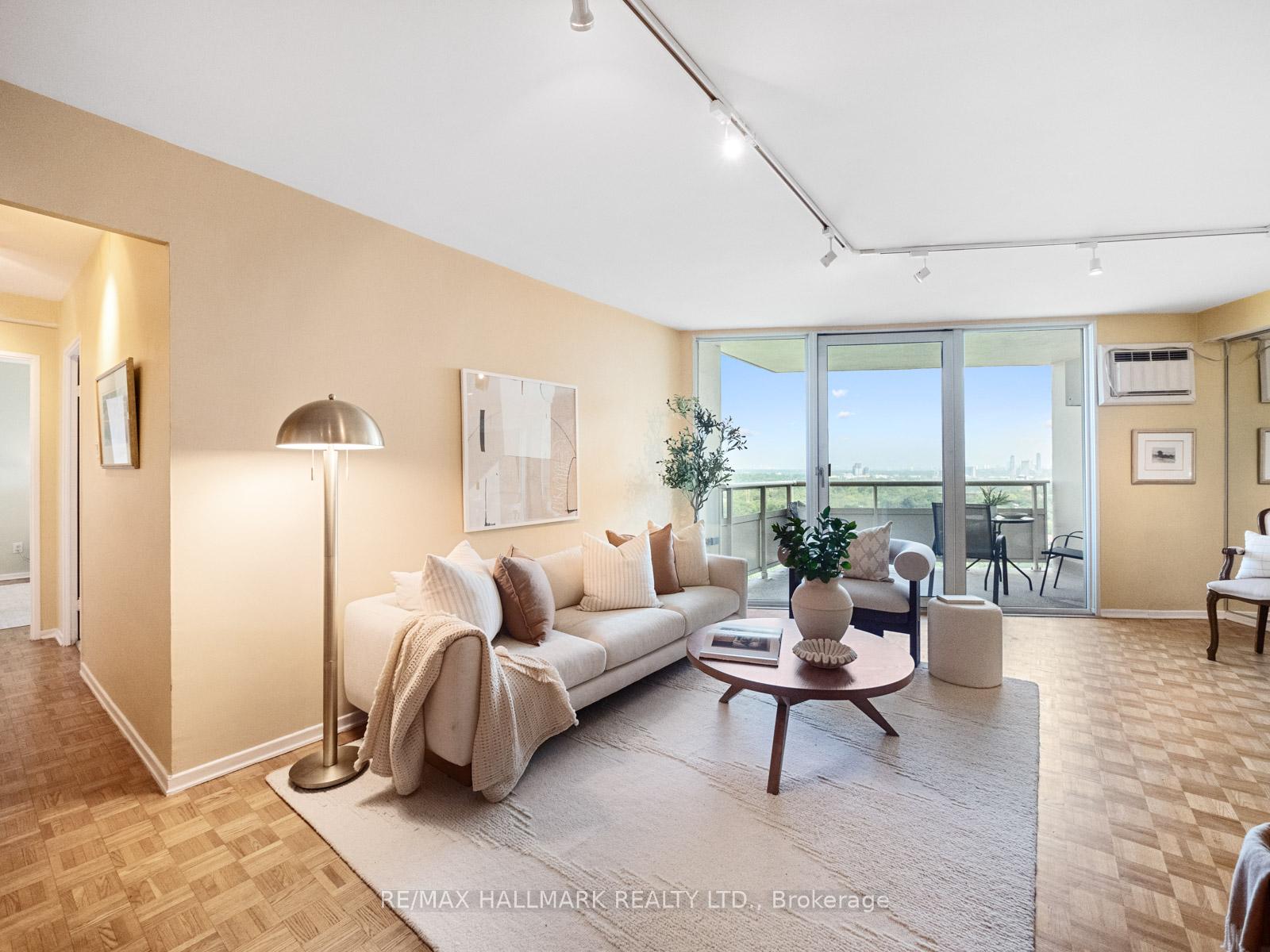 Photo 12 of Unit 2404, 980 Broadview Avenue, Toronto, Broadview North — HOMEH