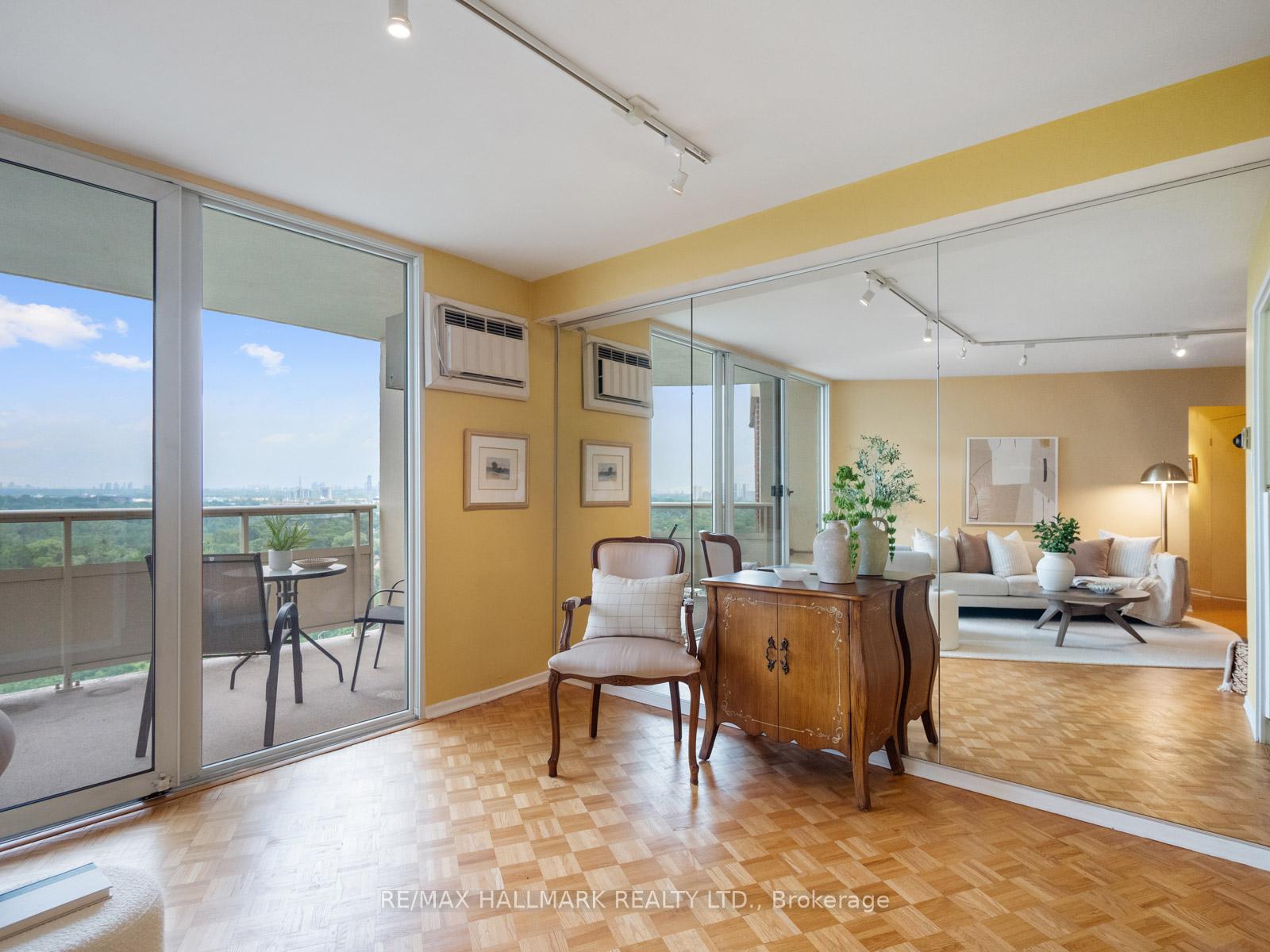 Photo 19 of Unit 2404, 980 Broadview Avenue, Toronto, Broadview North — HOMEH