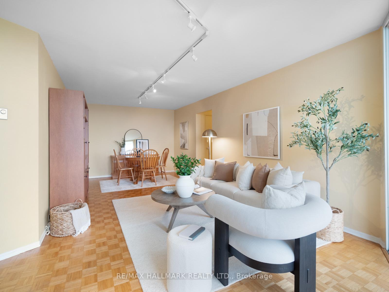 Photo 22 of Unit 2404, 980 Broadview Avenue, Toronto, Broadview North — HOMEH